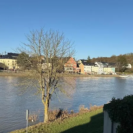 On The Banks Of The Moselle Oberbillig
