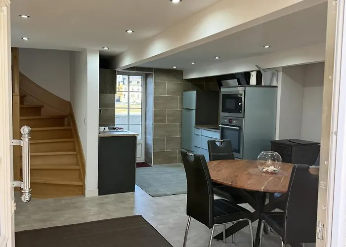 On The Banks Of The Moselle Apartament