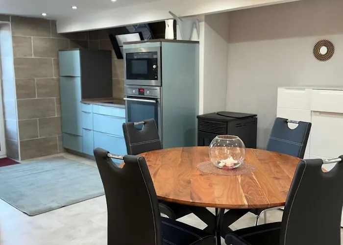 On The Banks Of The Moselle Apartament